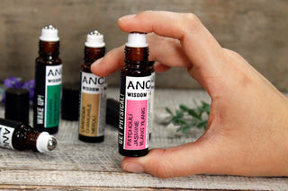 Don't Worry - Roll On Essential Oil (10 mL) - Quiet Rituals