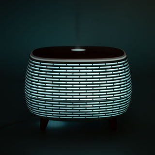 Futuristic Ribbed Aroma Diffuser - Quiet Rituals