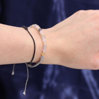 Gemini - Zodiac Crystal Candle with Gemstone Bracelet - Quiet Rituals