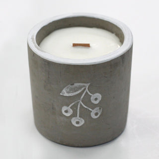 Juniper & Sweet Gin - Wooden Wick Concrete Candle - Quiet Rituals