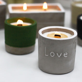 Purple Fig & Cassis - Wooden Wick Concrete Candle - Quiet Rituals