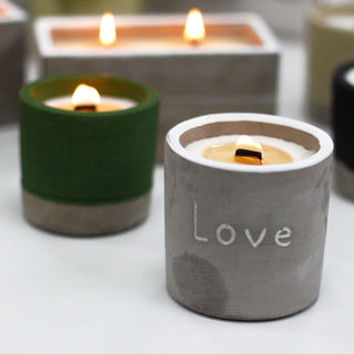 Purple Fig & Cassis - Wooden Wick Concrete Candle - Quiet Rituals